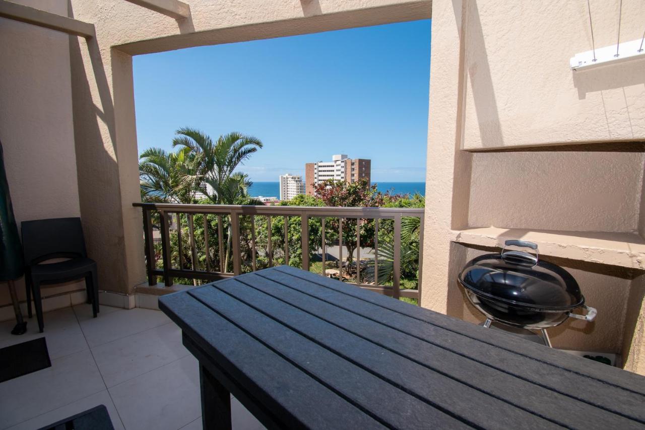 Апартаменти 11 The Shades Umhlanga Rocks Дурбан Екстер'єр фото
